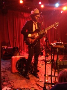 Shakey in all his glory. No pictures of the girls because that would be weird. 